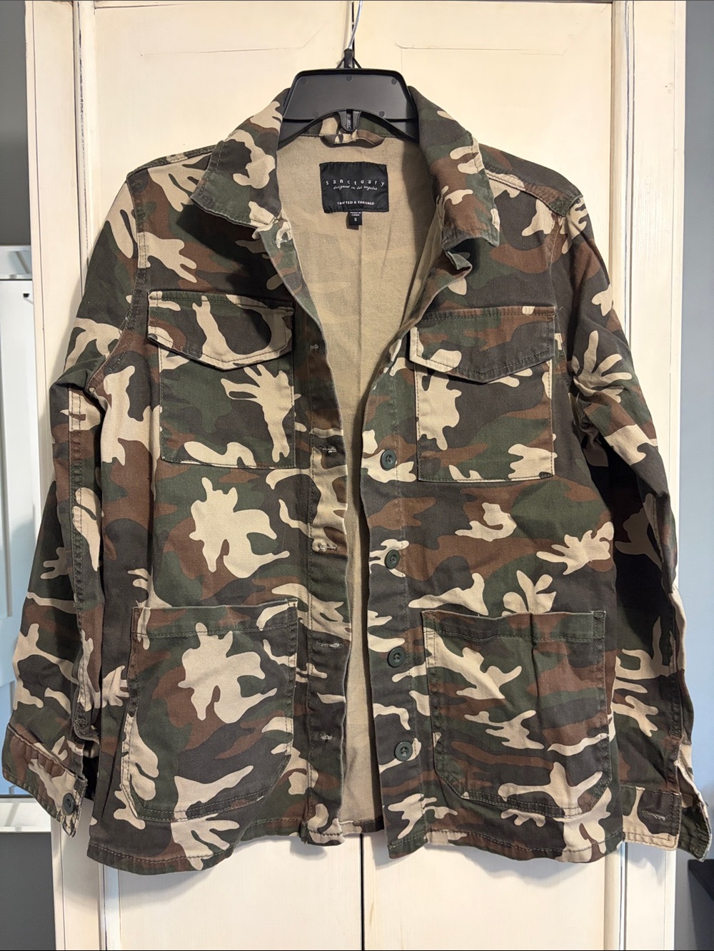 Sanctuary Women’s Camouflage Jacket - Military Green Camo, size S